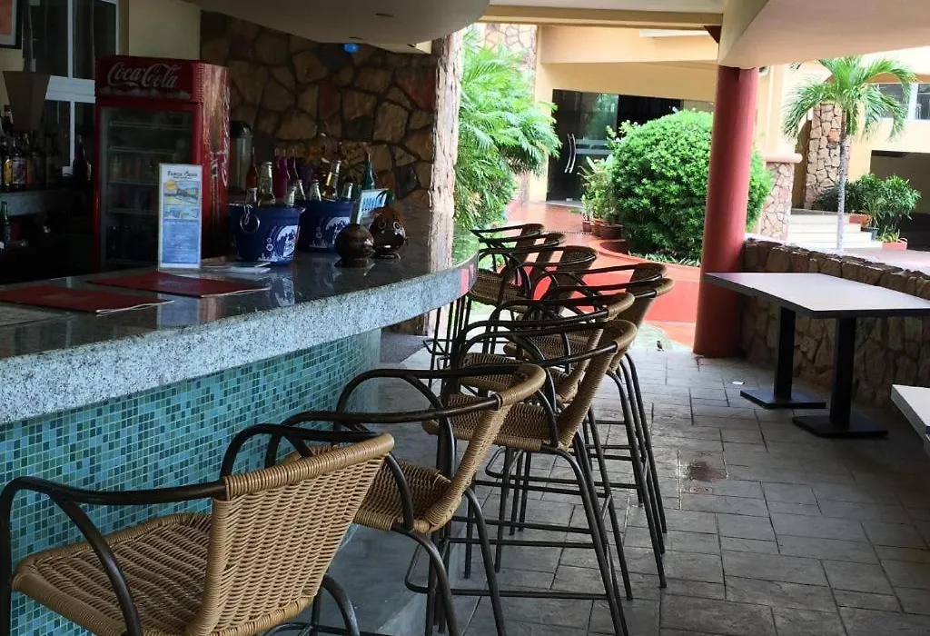 Tanza Oasis Hotel And Resort-1